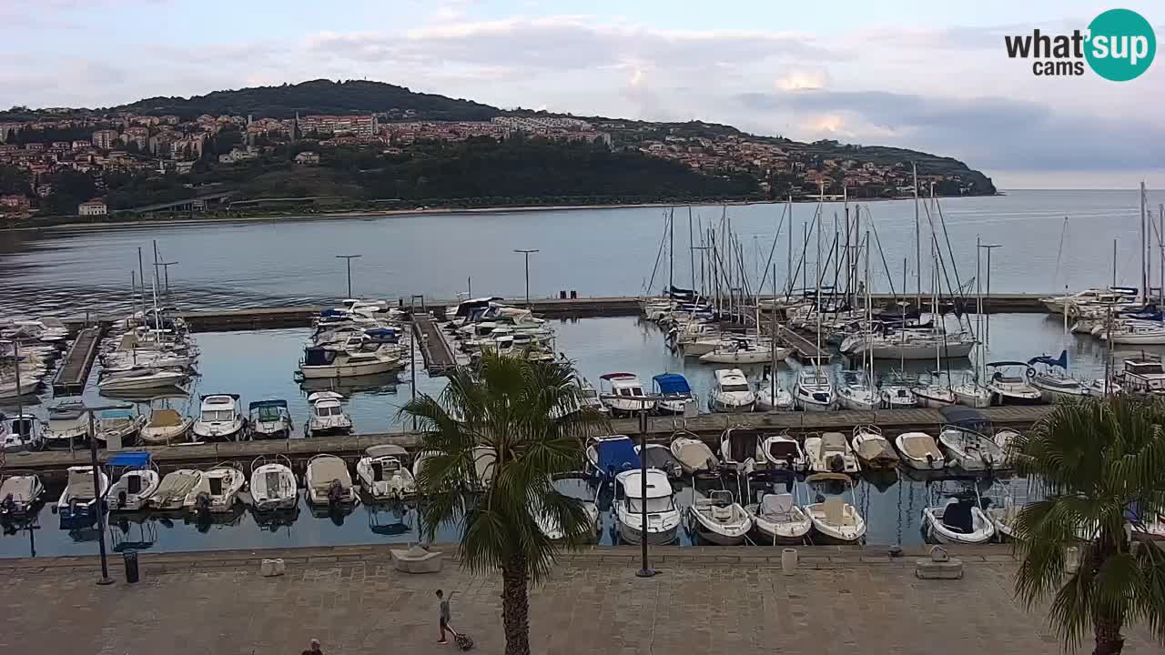 Web kamera Koper – marina i promenada – hotel Grand Koper