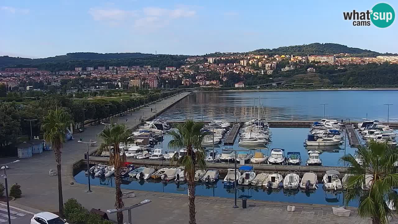 Webcam Koper – Panorama of the marina and promenade from the Grand Hotel Koper
