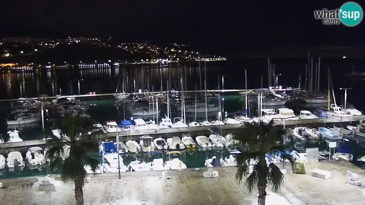 Webcam Koper – Panorama of the marina and promenade from the Grand Hotel Koper
