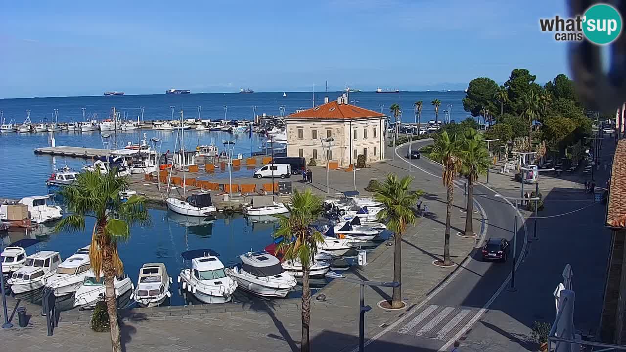 Camera en vivo Koper – puerto deportivo y paseo marítimo desde el Hotel Grand Koper