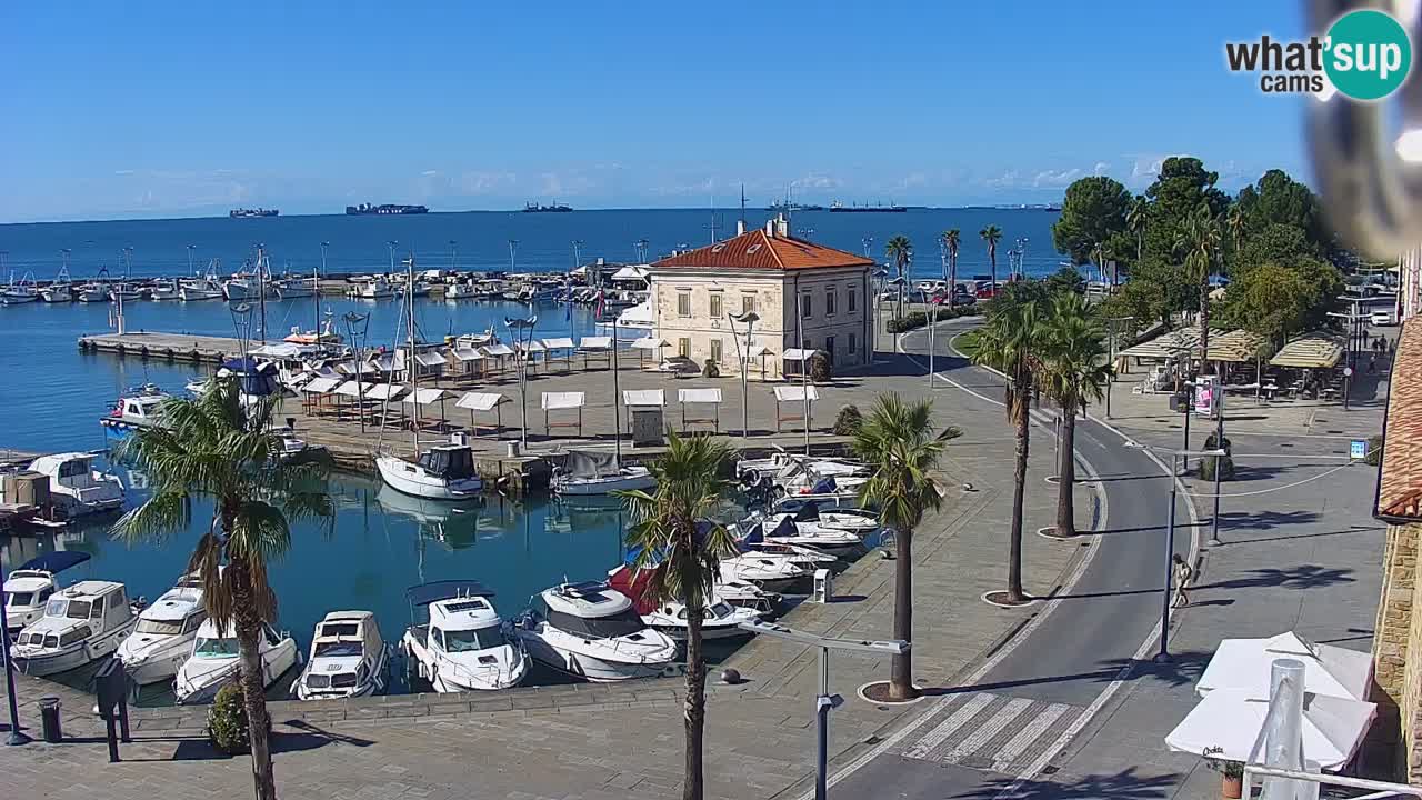 Camera en vivo Koper – puerto deportivo y paseo marítimo desde el Hotel Grand Koper