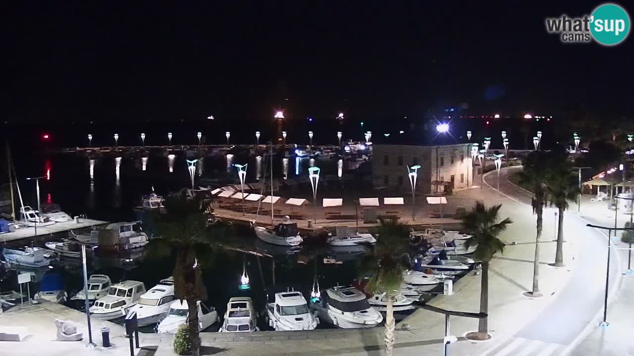 Spletna kamera Koper – Panorama na marino in promenado s Hotela Grand Koper