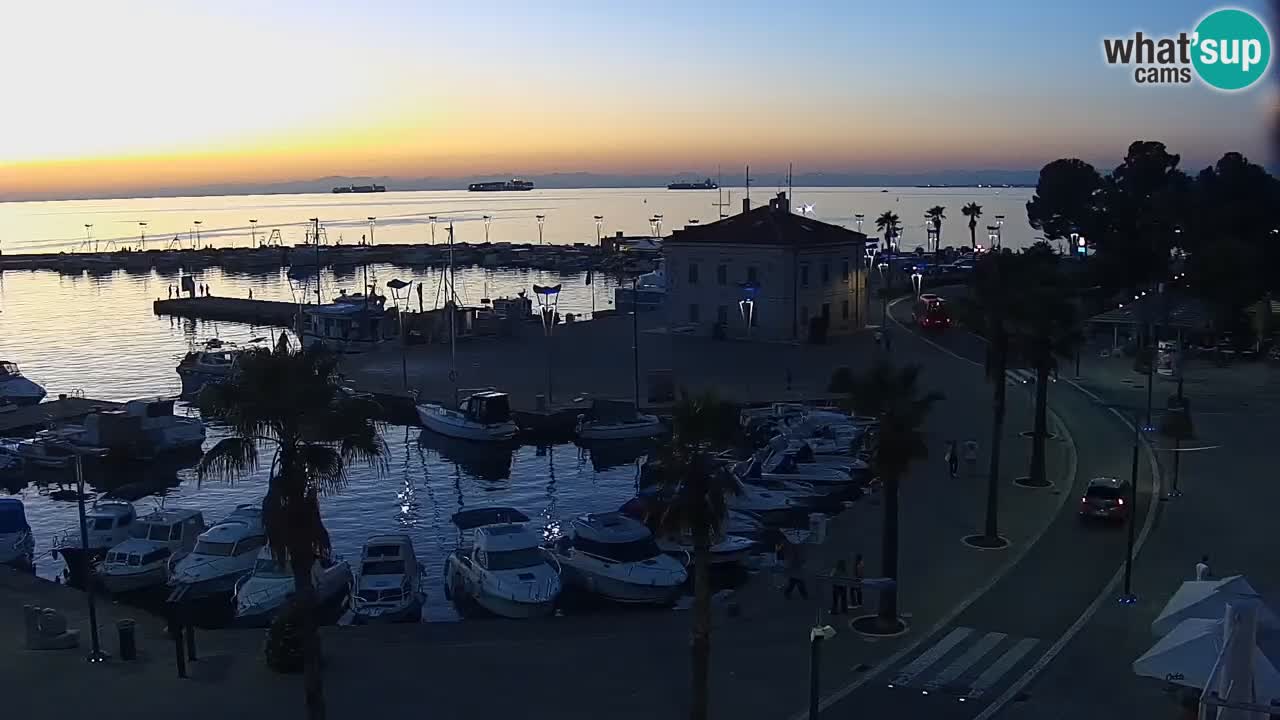 Web kamera Koper – marina i promenada – hotel Grand Koper