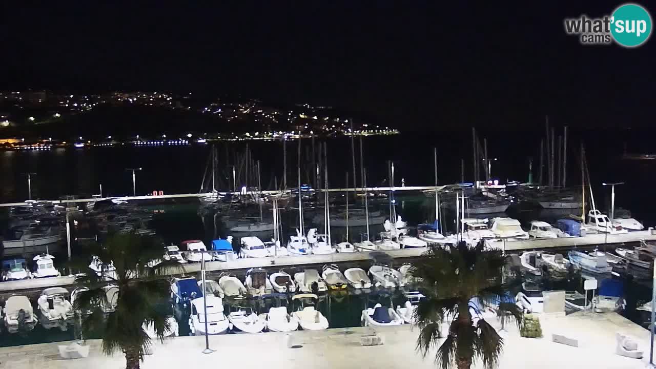 Webcam Koper – Panorama of the marina and promenade from the Grand Hotel Koper