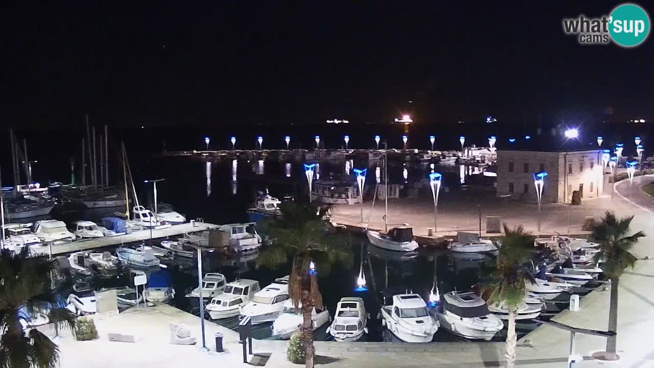 Camera en vivo Koper – puerto deportivo y paseo marítimo desde el Hotel Grand Koper