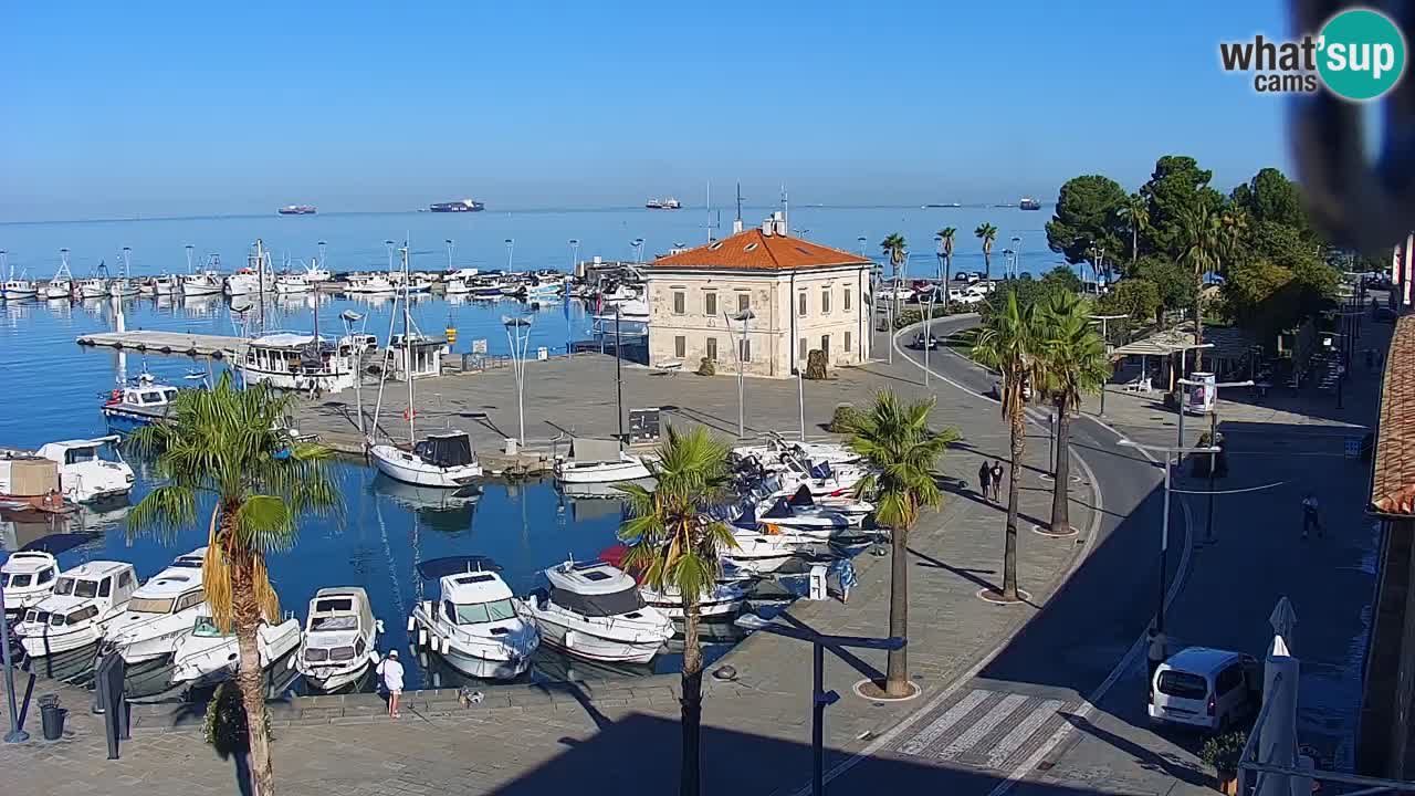 Camera en vivo Koper – puerto deportivo y paseo marítimo desde el Hotel Grand Koper