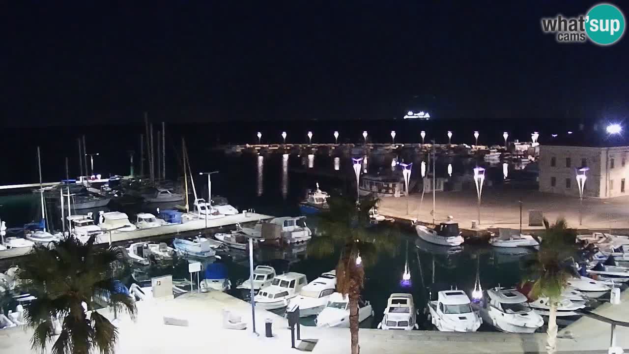 Webcam Koper – Panorama of the marina and promenade from the Grand Hotel Koper