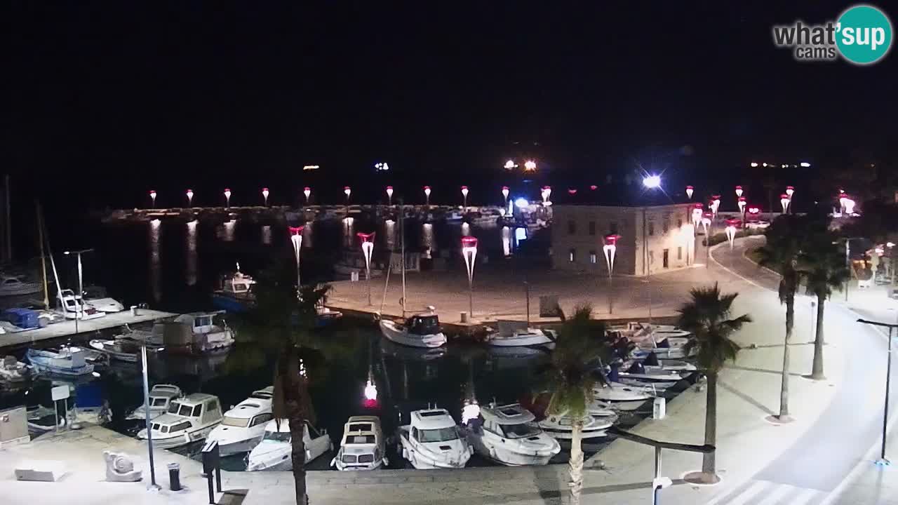 Spletna kamera Koper – Panorama na marino in promenado s Hotela Grand Koper