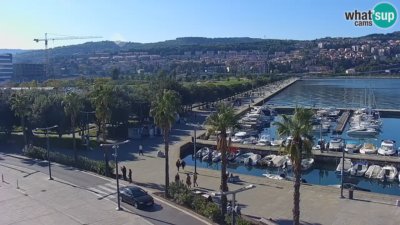 Webcam Koper – Panorama de la marina et de la promenade depuis le Grand Hotel Koper