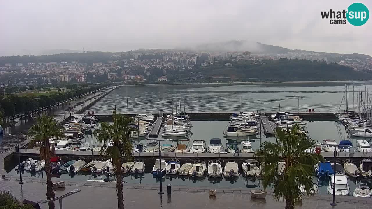 Web kamera Koper – marina i promenada – hotel Grand Koper