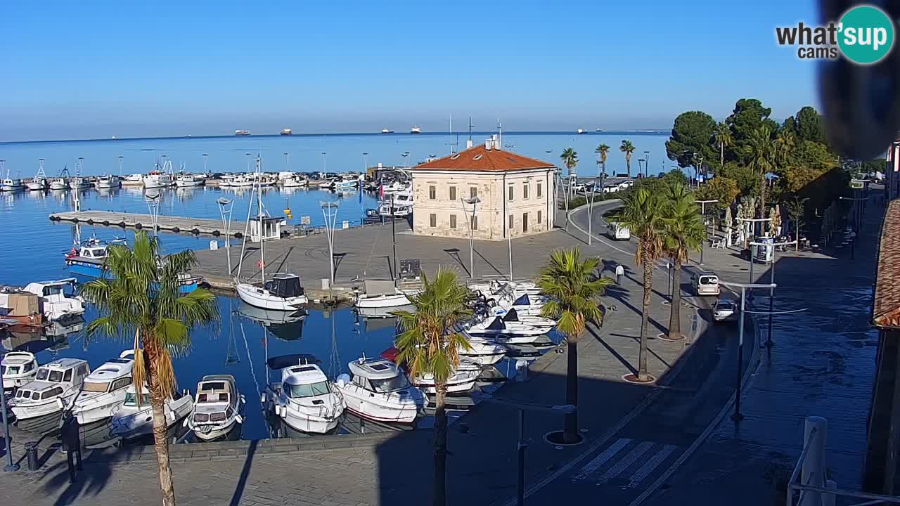 Web kamera Koper – marina i promenada – hotel Grand Koper