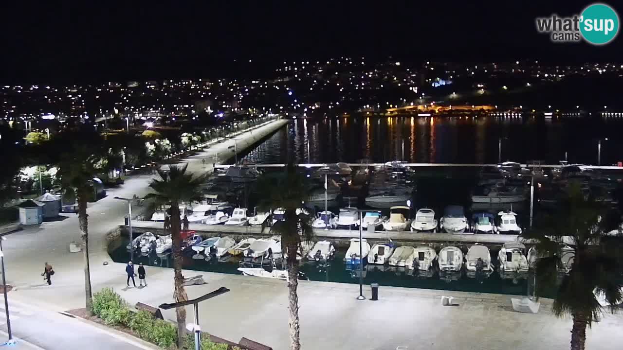 Webcam Koper – Panorama des Jachthafens und der Promenade vom Hotel Grand Koper