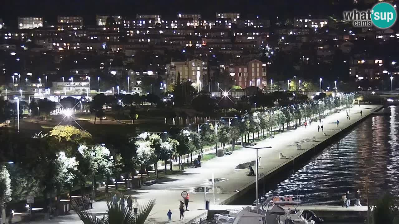 Webcam Koper – Panorama of the marina and promenade from the Grand Hotel Koper