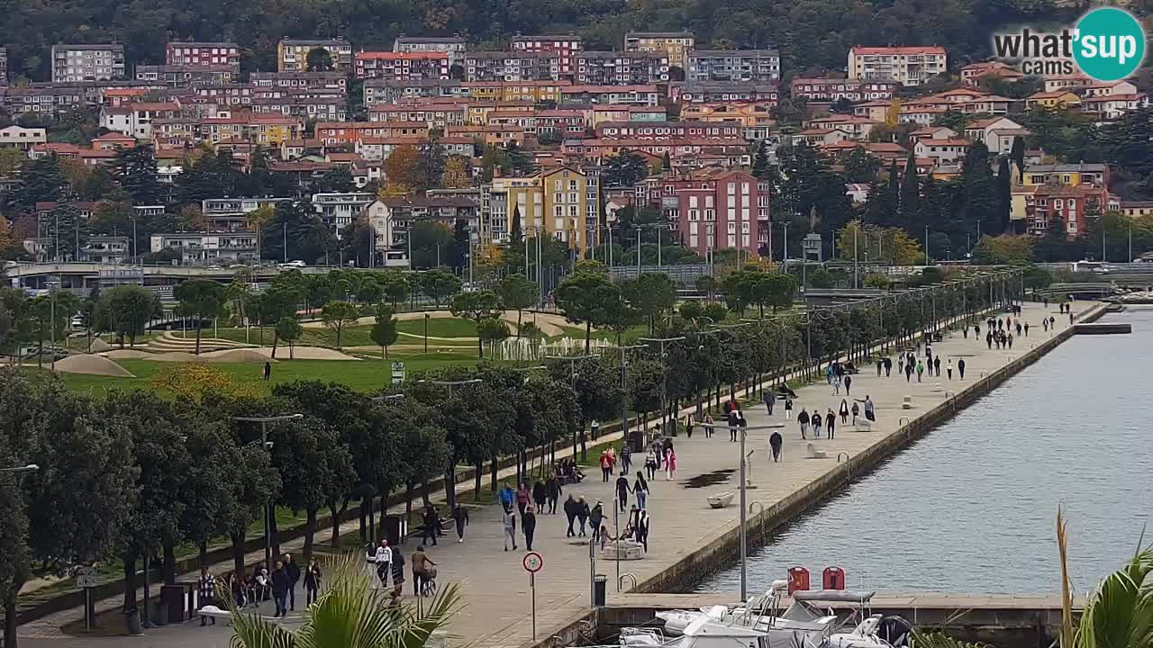 Webcam Koper – Panorama de la marina et de la promenade depuis le Grand Hotel Koper