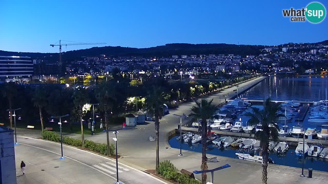 Web kamera Koper – marina i promenada – hotel Grand Koper