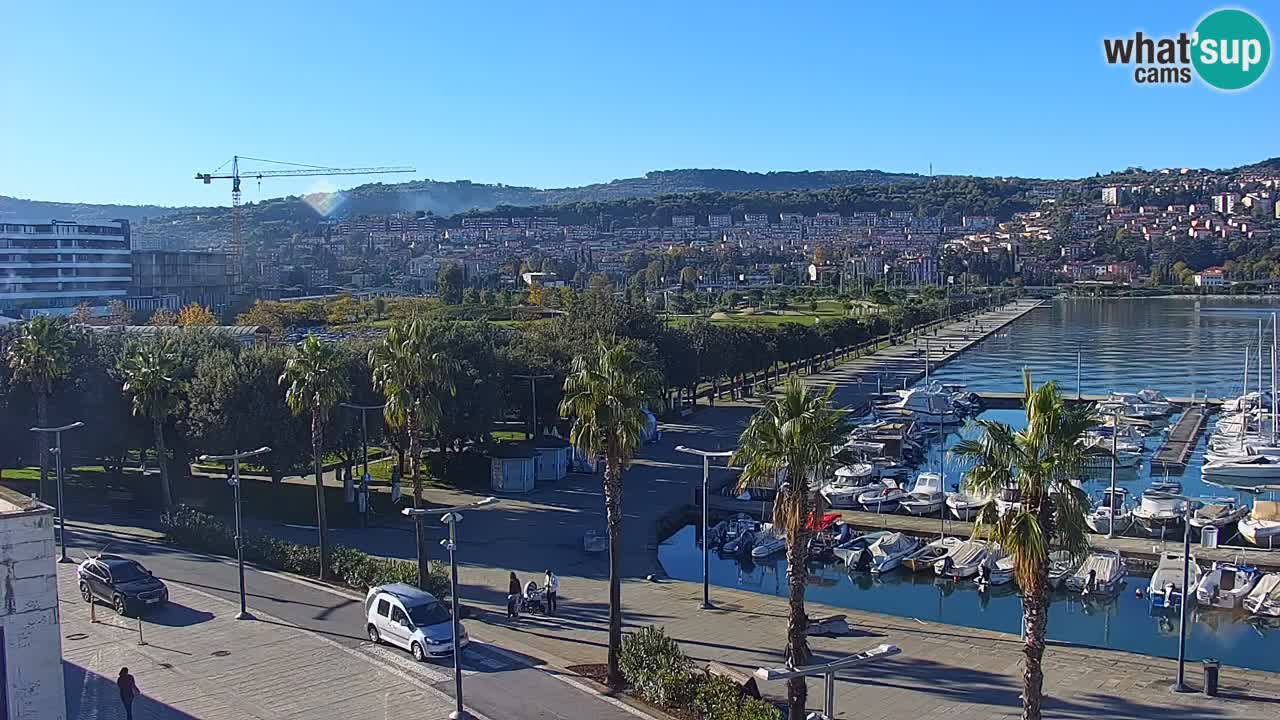 Webcam Koper – Panorama of the marina and promenade from the Grand Hotel Koper