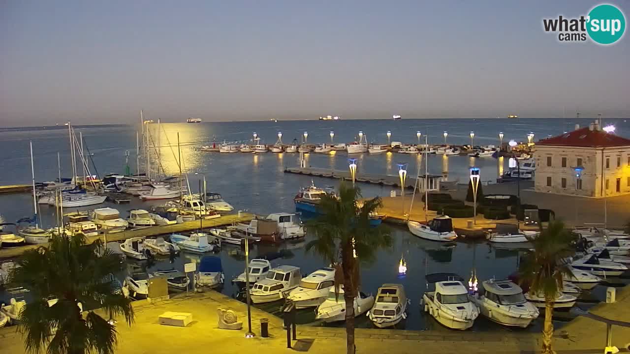 Web kamera Koper – marina i promenada – hotel Grand Koper