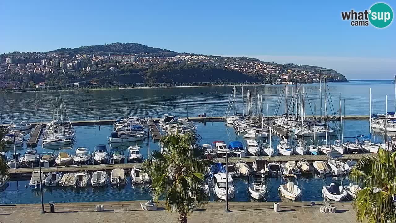 Webcam Koper – Panorama des Jachthafens und der Promenade vom Hotel Grand Koper
