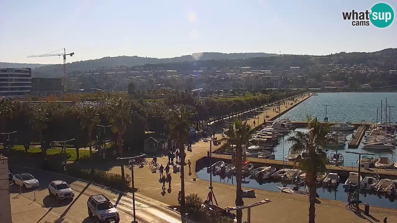 Webcam Koper – Panorama de la marina et de la promenade depuis le Grand Hotel Koper