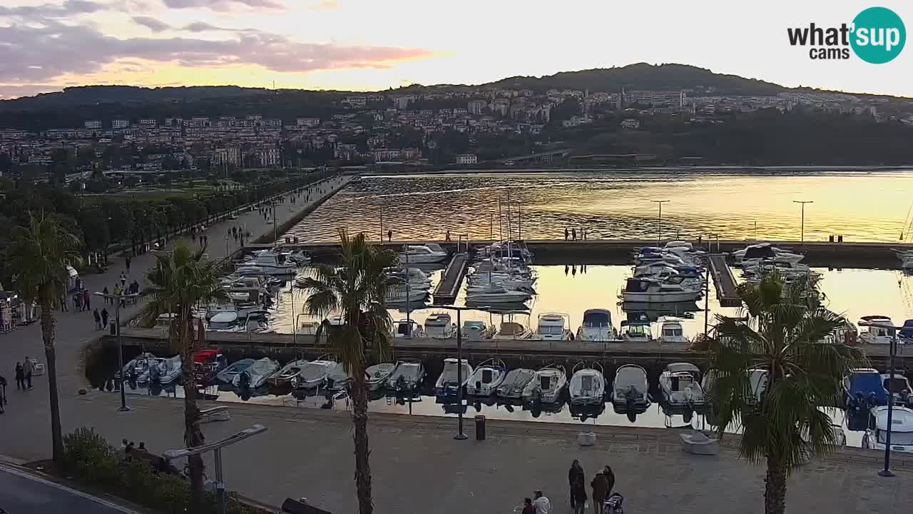 Webcam Capodistria – marina e lungo mare dall’Hotel Grand Koper