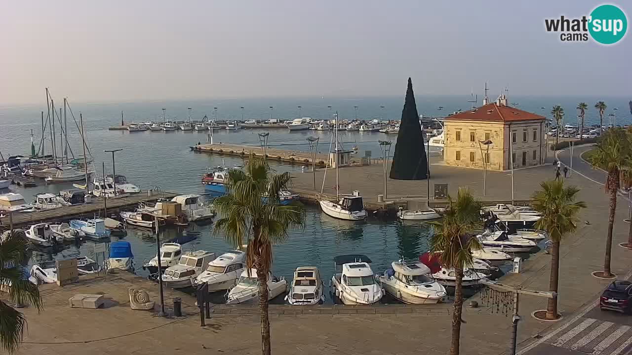 Webcam Koper – Panorama de la marina et de la promenade depuis le Grand Hotel Koper