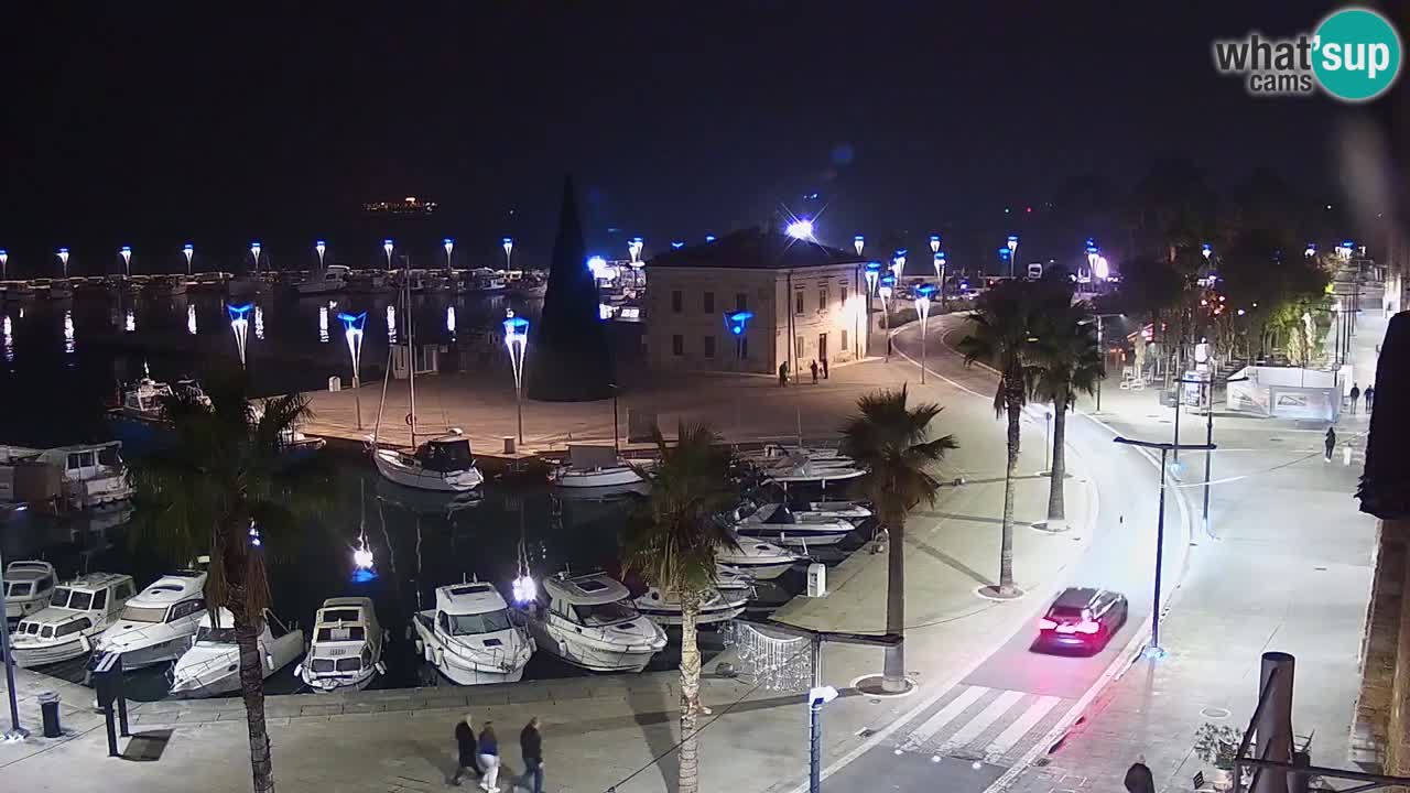 Spletna kamera Koper – Panorama na marino in promenado s Hotela Grand Koper