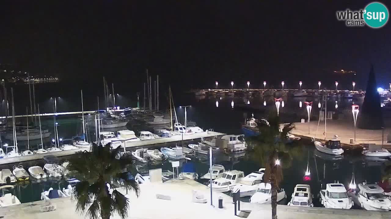 Webcam Koper – Panorama of the marina and promenade from the Grand Hotel Koper