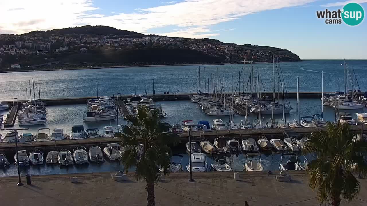 Webcam Koper – Panorama de la marina et de la promenade depuis le Grand Hotel Koper