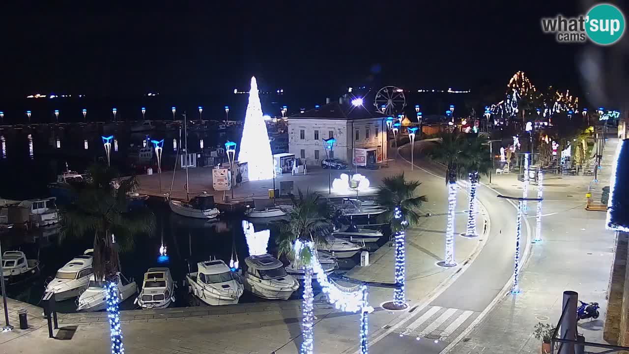 Webcam Koper – Panorama of the marina and promenade from the Grand Hotel Koper