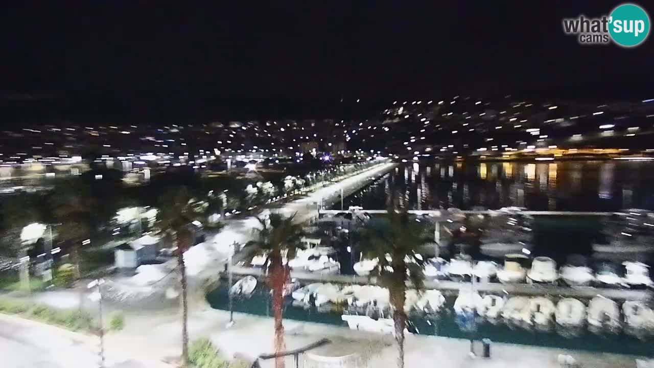 Webcam Koper – Panorama des Jachthafens und der Promenade vom Hotel Grand Koper