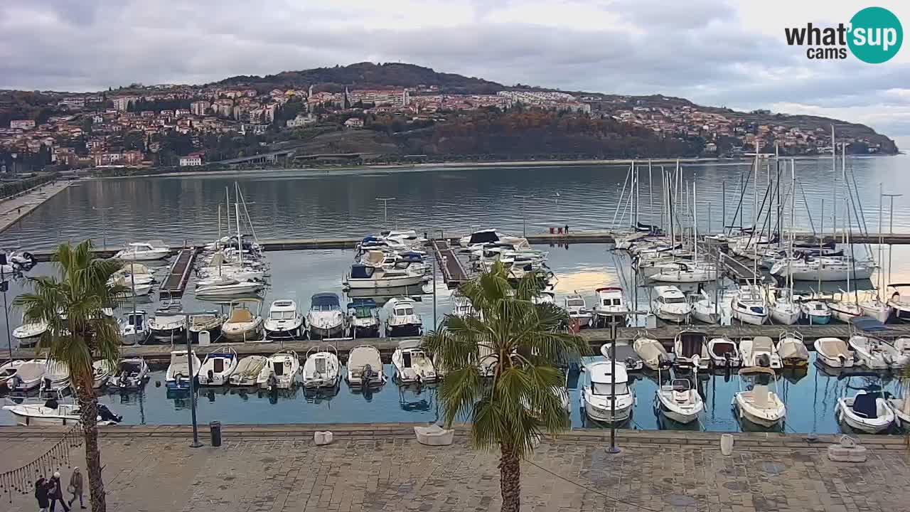 Webcam Koper – Panorama de la marina et de la promenade depuis le Grand Hotel Koper