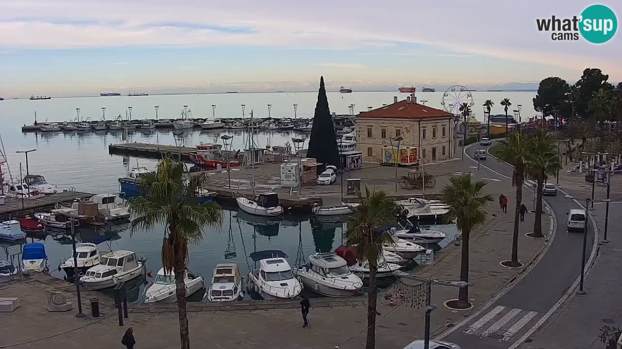 Webcam en vivo del Puerto de Koper – puerto de carga y cruceros – Eslovenia