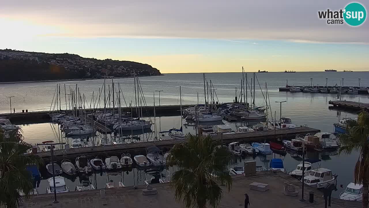 Il porto di Koper – Capodistria live webcam – porto crociere e mercantile – Slovenia