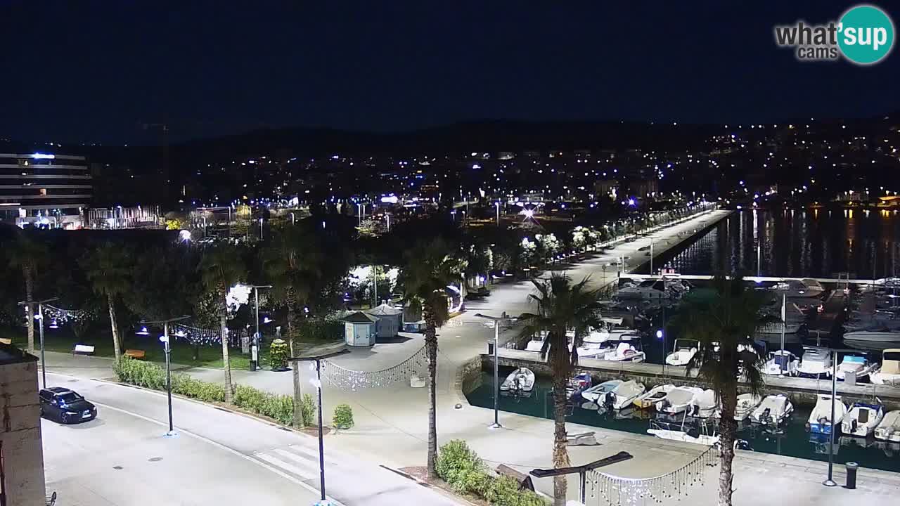Webcam Koper – Panorama of the marina and promenade from the Grand Hotel Koper