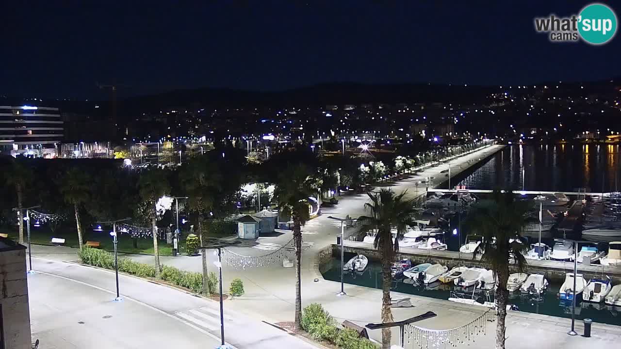 Webcam Koper – Panorama of the marina and promenade from the Grand Hotel Koper