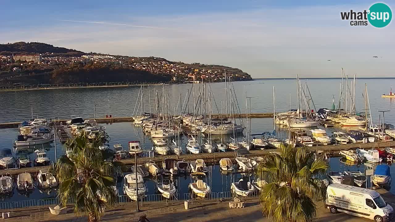 Camera en vivo Koper – puerto deportivo y paseo marítimo desde el Hotel Grand Koper