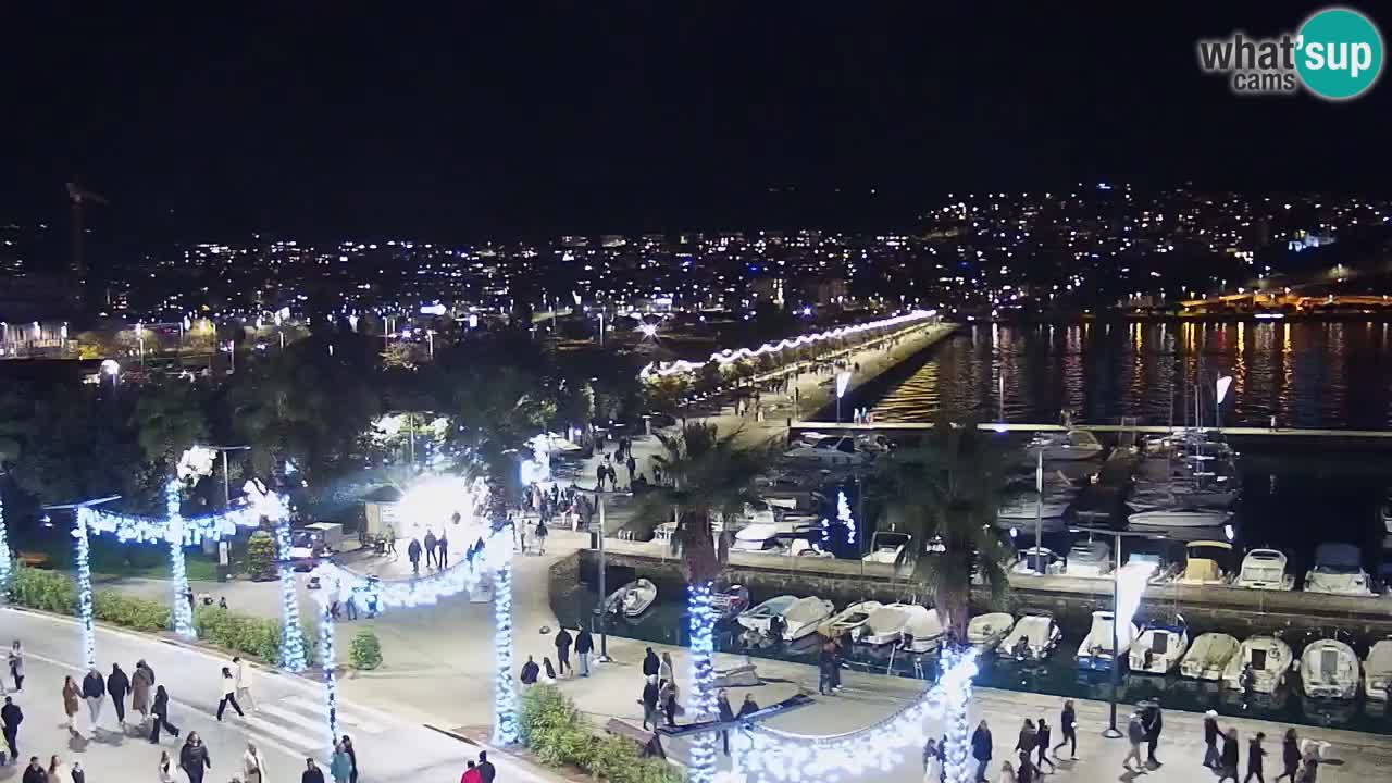 Webcam Koper – Panorama of the marina and promenade from the Grand Hotel Koper