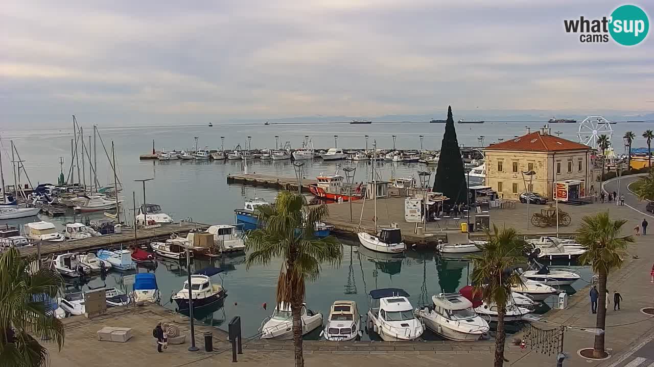 Camera en vivo Koper – puerto deportivo y paseo marítimo desde el Hotel Grand Koper