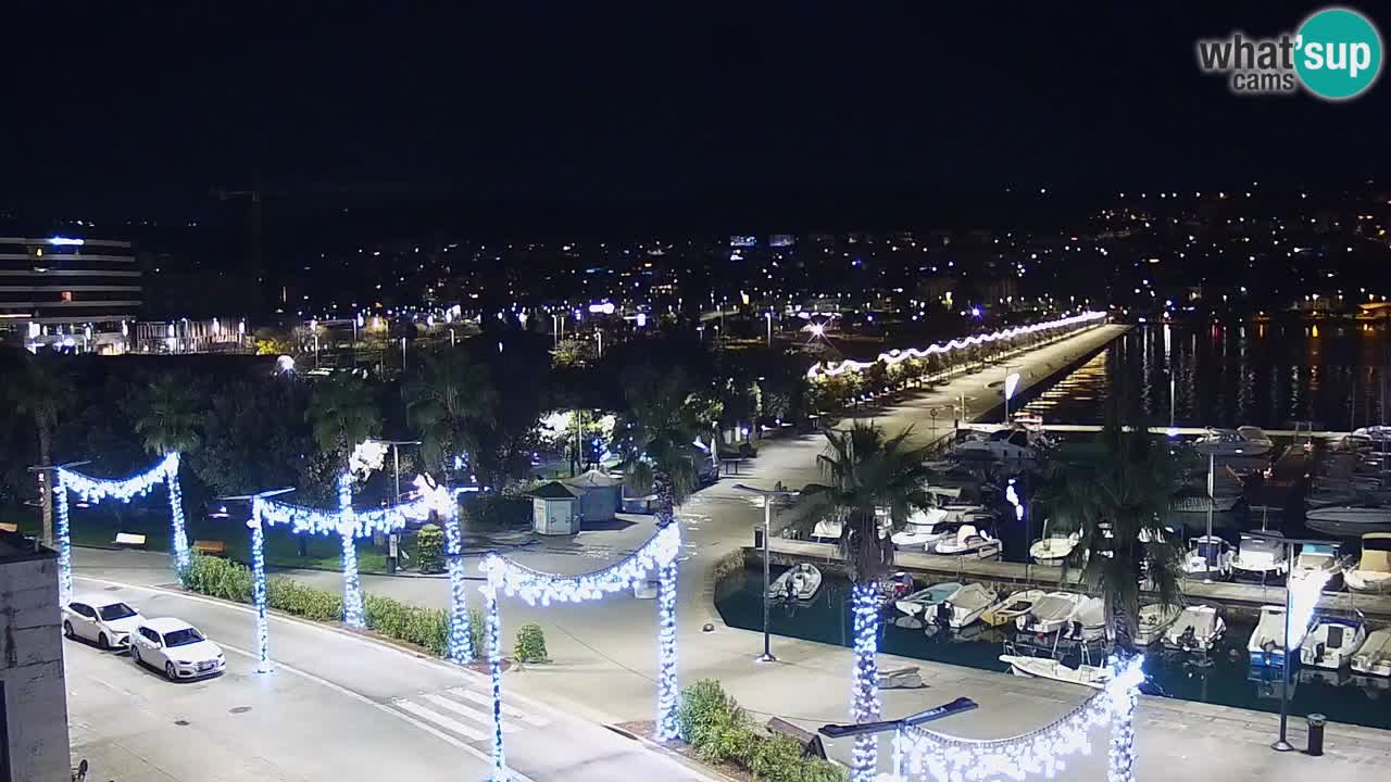 Spletna kamera Koper – Panorama na marino in promenado s Hotela Grand Koper