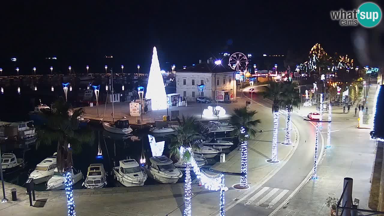 Webcam Koper – Panorama des Jachthafens und der Promenade vom Hotel Grand Koper