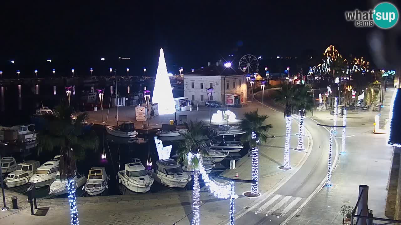 Webcam Koper – Panorama des Jachthafens und der Promenade vom Hotel Grand Koper