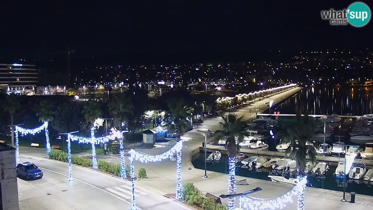 Spletna kamera Koper – Panorama na marino in promenado s Hotela Grand Koper