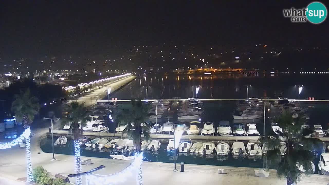 Webcam Koper – Panorama of the marina and promenade from the Grand Hotel Koper