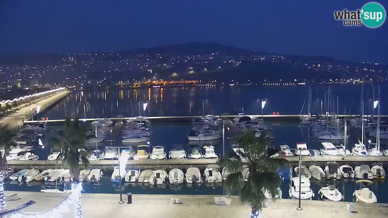 Web kamera Koper – marina i promenada – hotel Grand Koper
