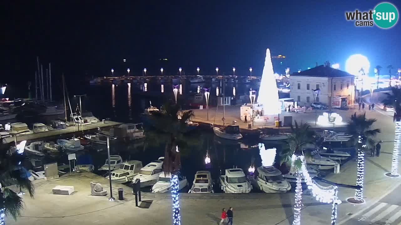 Camera en vivo Koper – puerto deportivo y paseo marítimo desde el Hotel Grand Koper