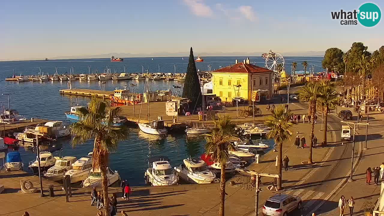 Webcam Capodistria – marina e lungo mare dall’Hotel Grand Koper