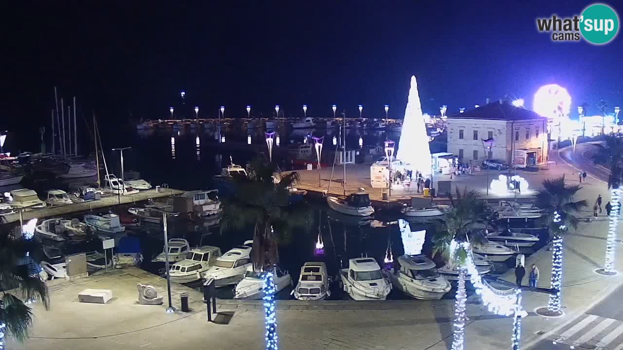 Webcam Koper – Panorama des Jachthafens und der Promenade vom Hotel Grand Koper
