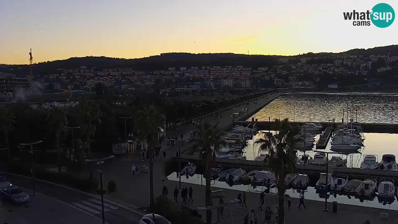 Webcam Capodistria – marina e lungo mare dall’Hotel Grand Koper