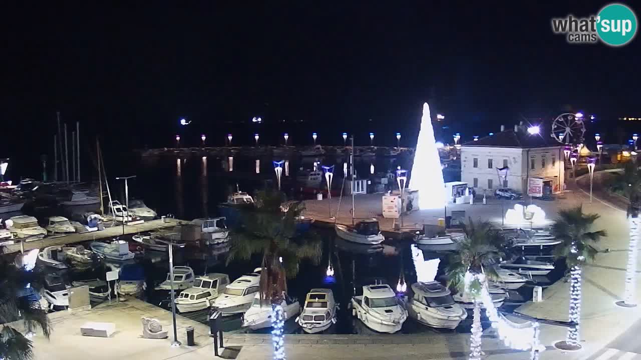 Spletna kamera Koper – Panorama na marino in promenado s Hotela Grand Koper