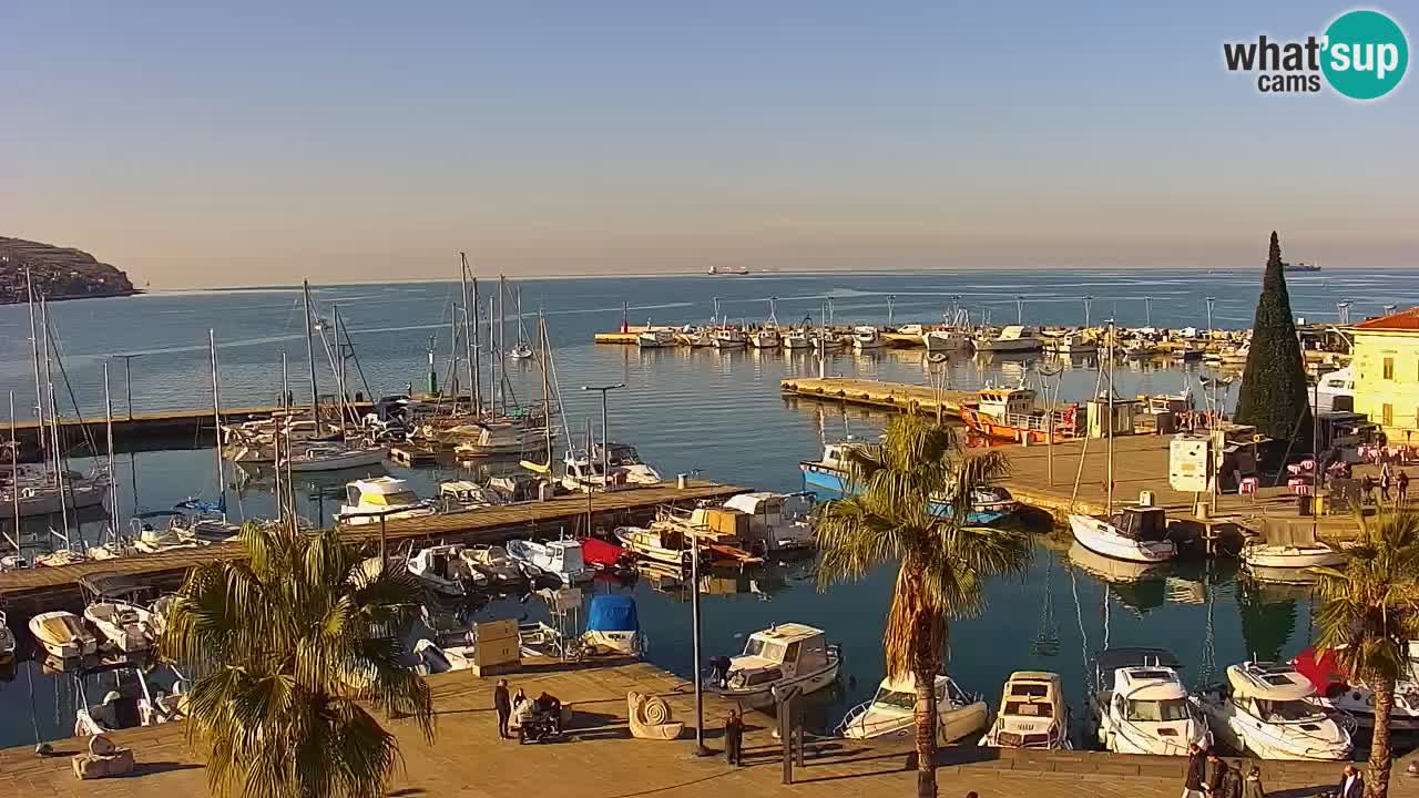 Web kamera Koper – marina i promenada – hotel Grand Koper